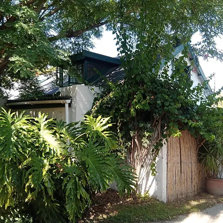 The Farmhouse B&B-3